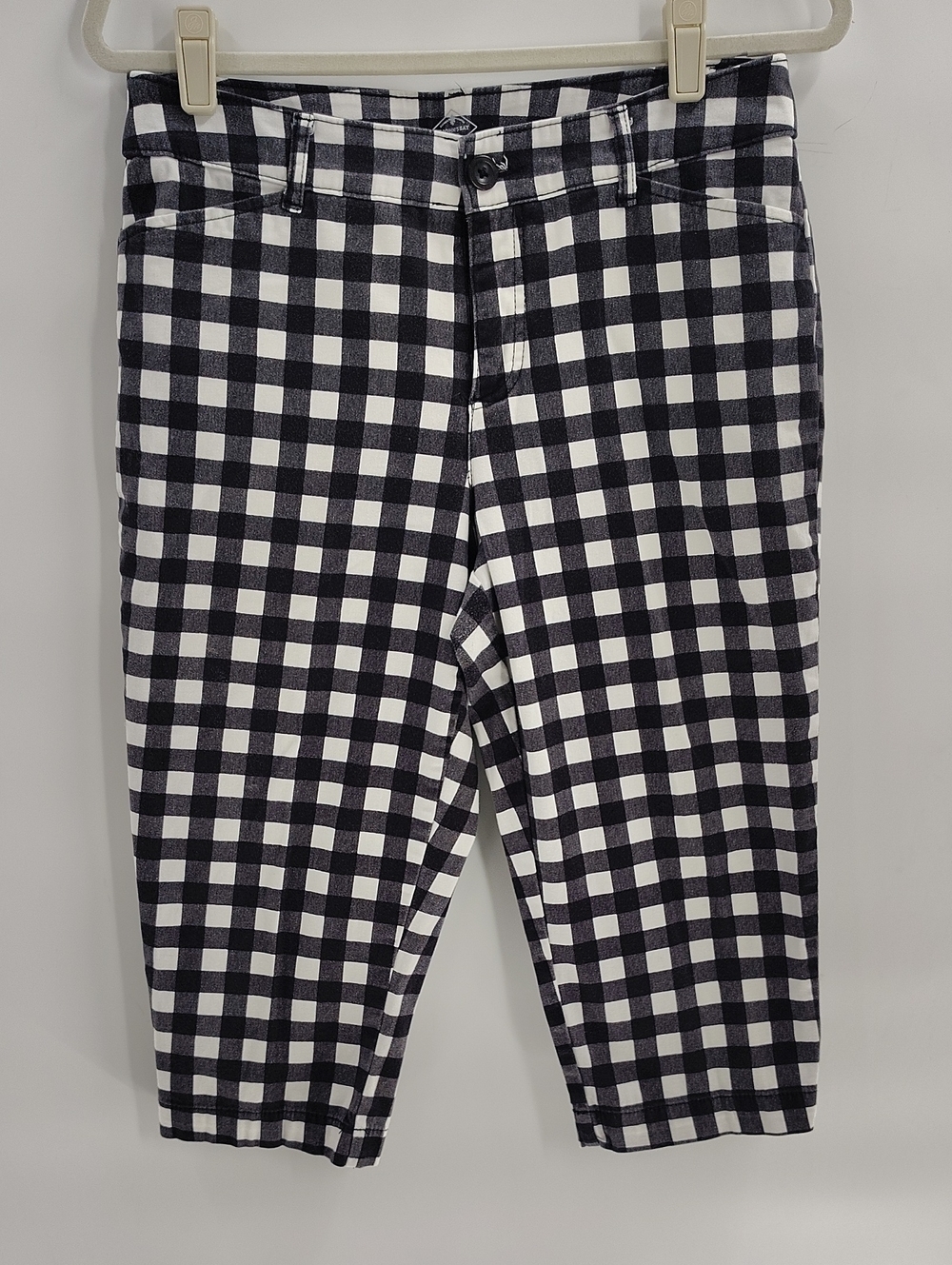 St. John's Bay Capri Pants Size 10 Black White Gingham Stretch Mid Rise